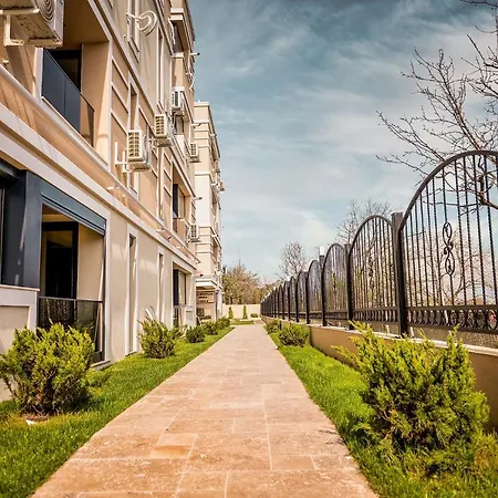 شقة Zafi Lakeview *