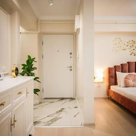 Zafi Lakeview * Köstence