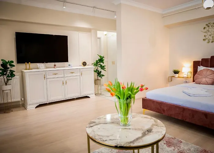 Zafi Lakeview Köstence